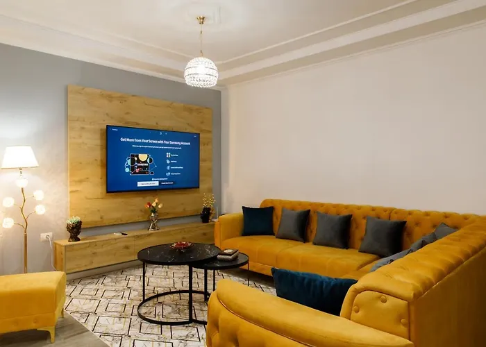 The Luxe Apartments