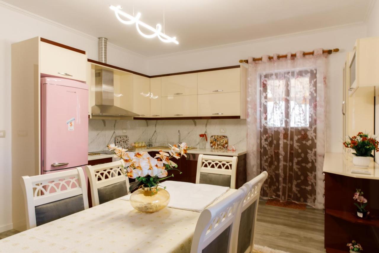 The Luxe Appartement