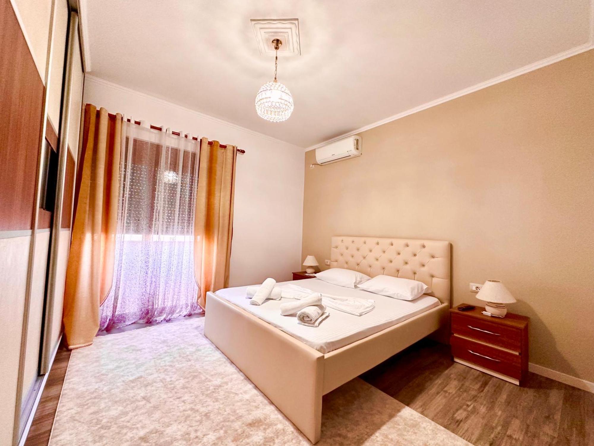 The Luxe Appartement *